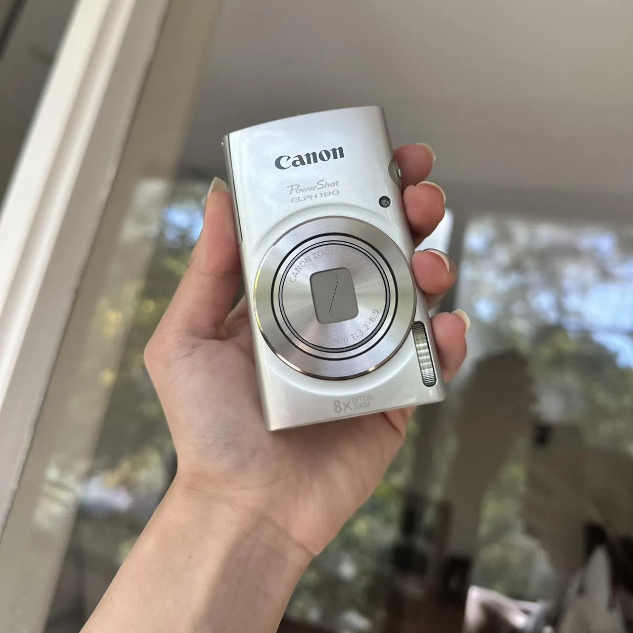 ❤️🫶 Silver Canon Powershot Elph 180 Digital Camera 💖📸