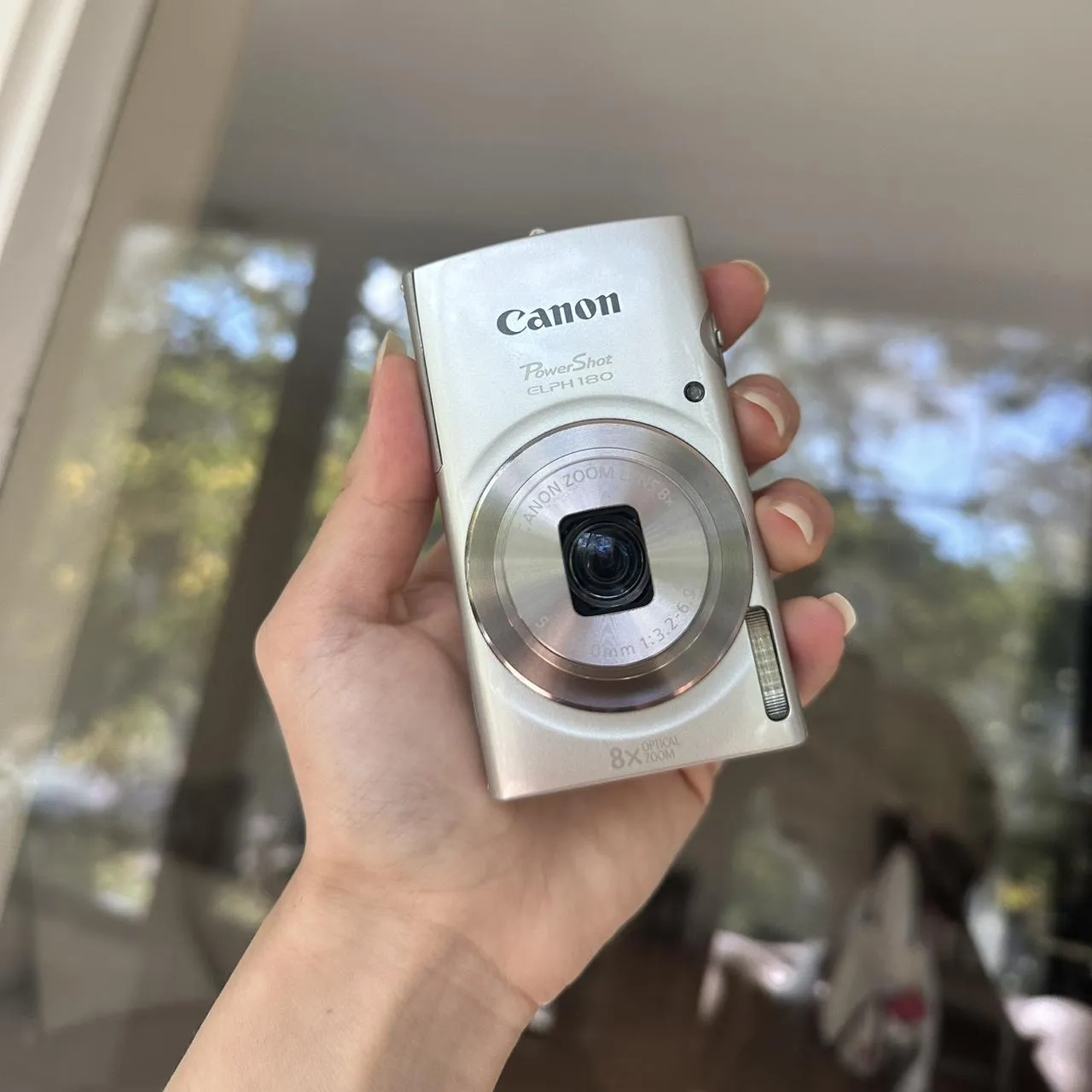 ❤️🫶 Silver Canon Powershot Elph 180 Digital Camera 💖📸