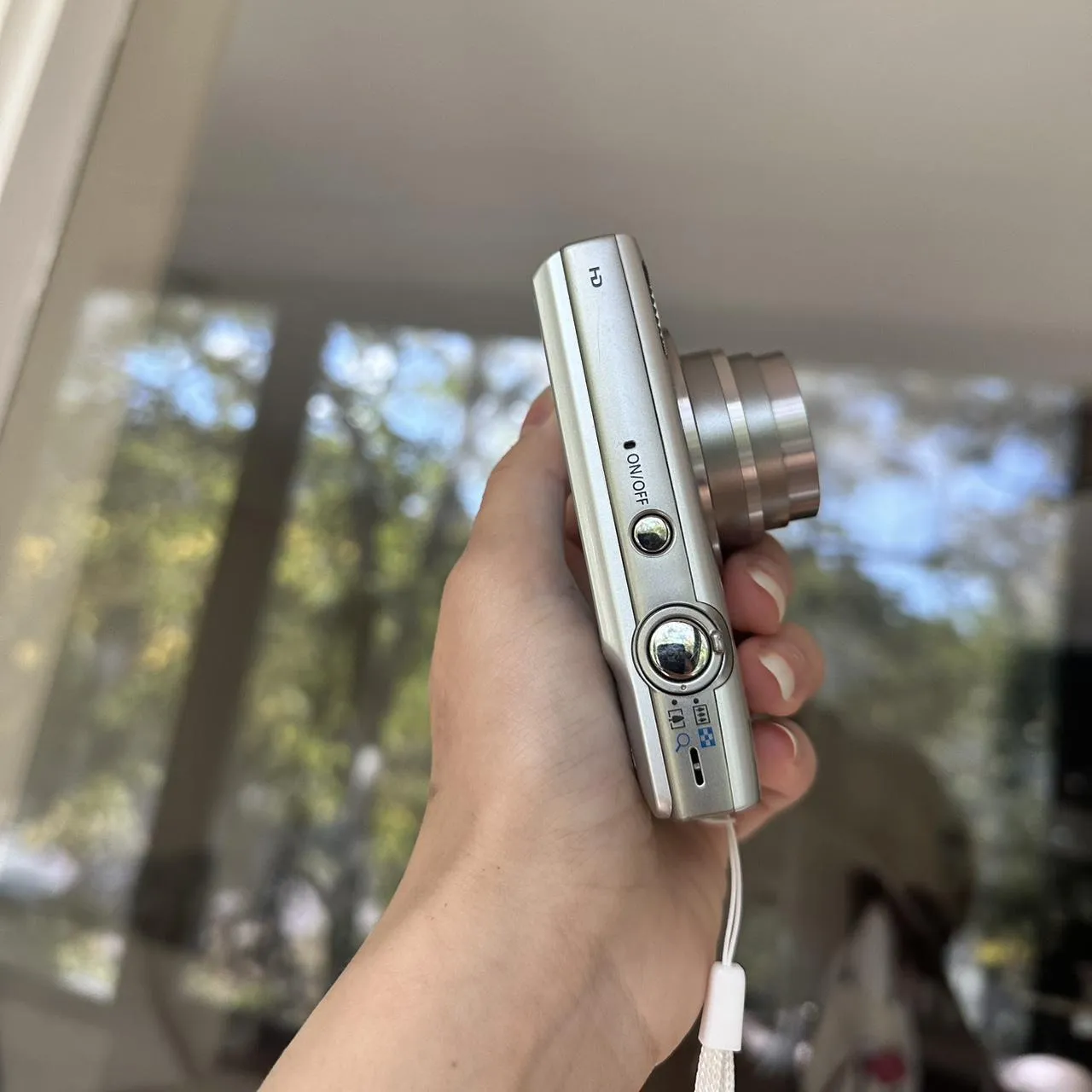 ❤️🫶 Silver Canon Powershot Elph 180 Digital Camera 💖📸