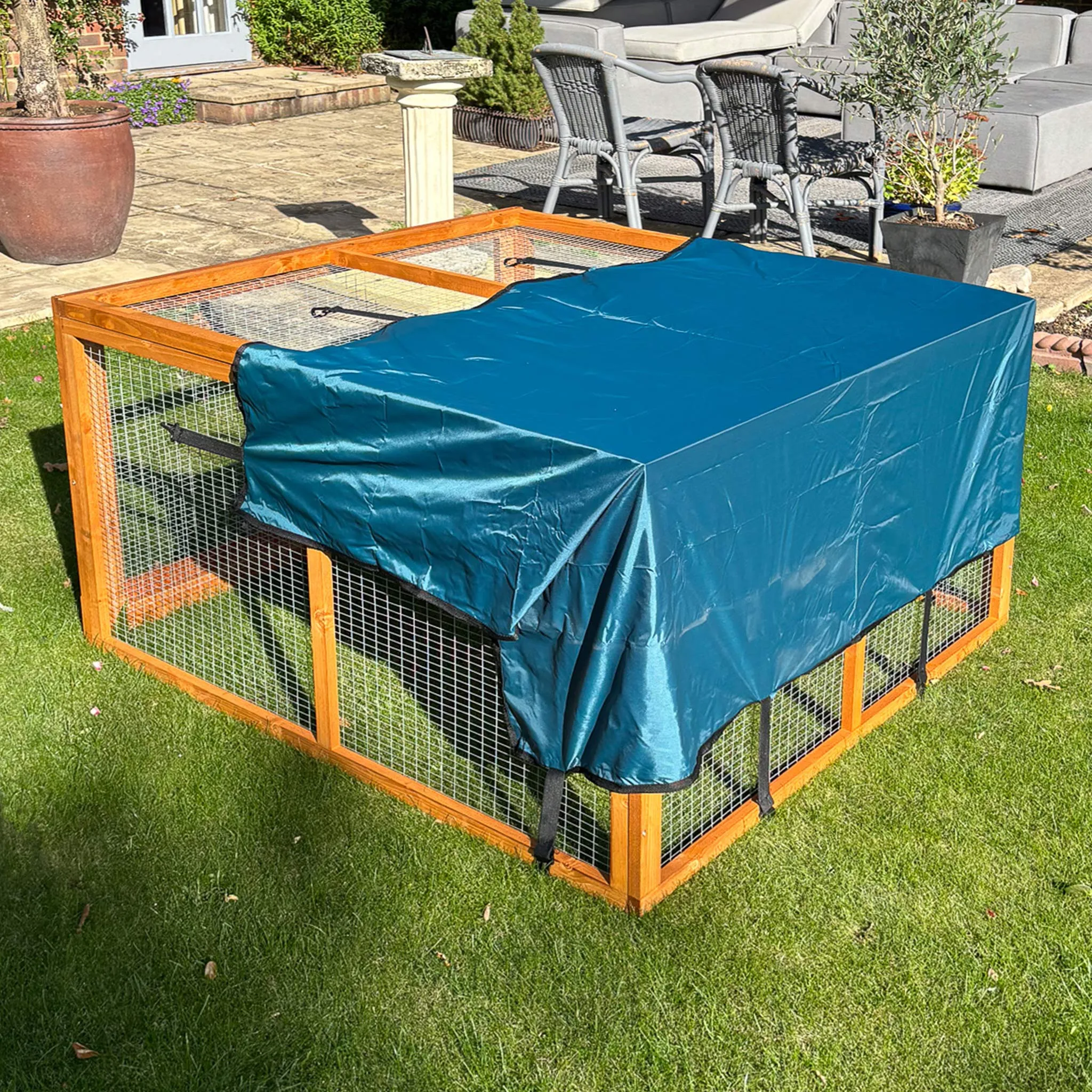 Day Dry Rabbit Run Shade | Available In 3 Sizes | Protect Your Pets From Direct Sun