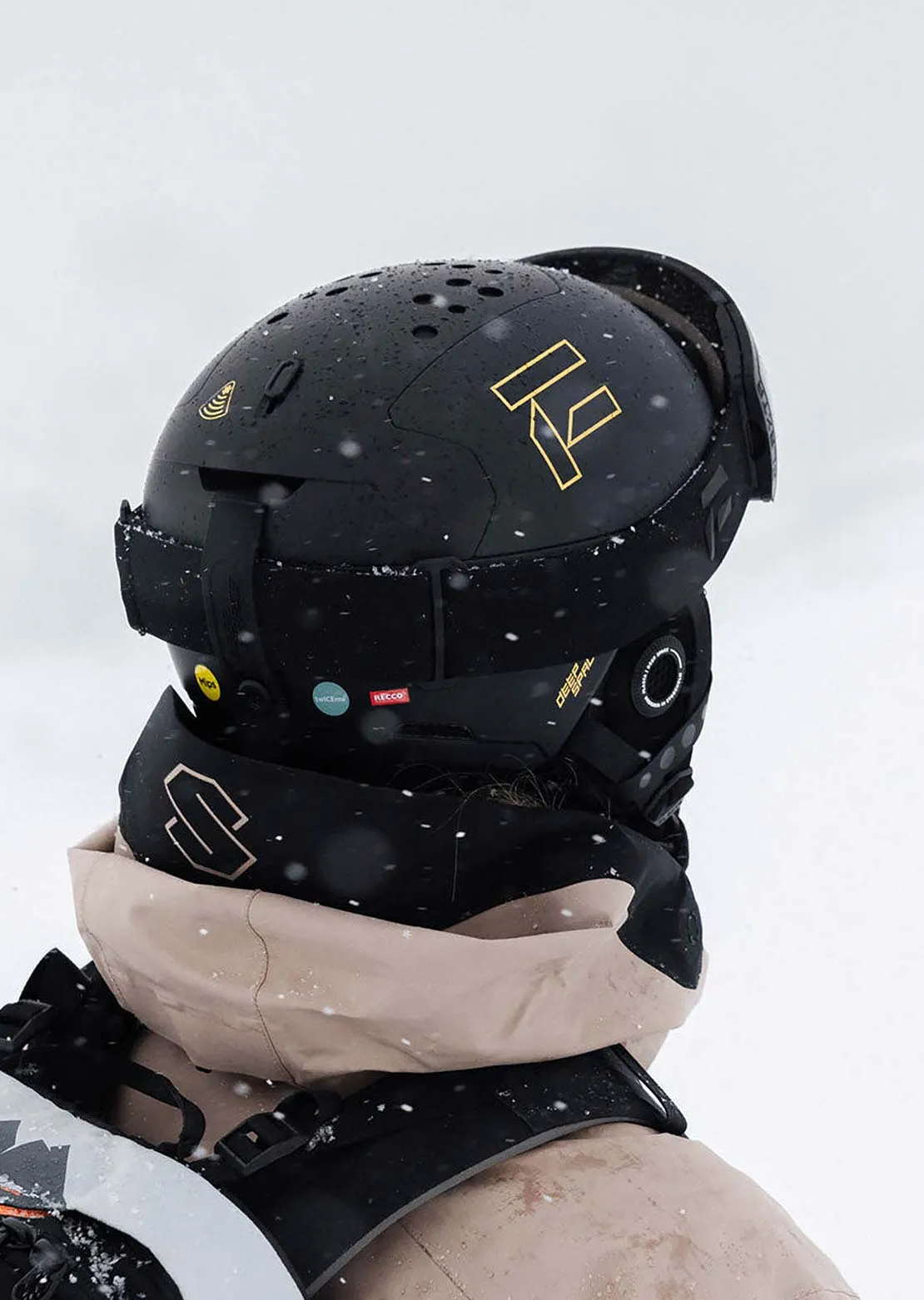 Flaxta Deep Space Alpha MIPS Snow Helmet