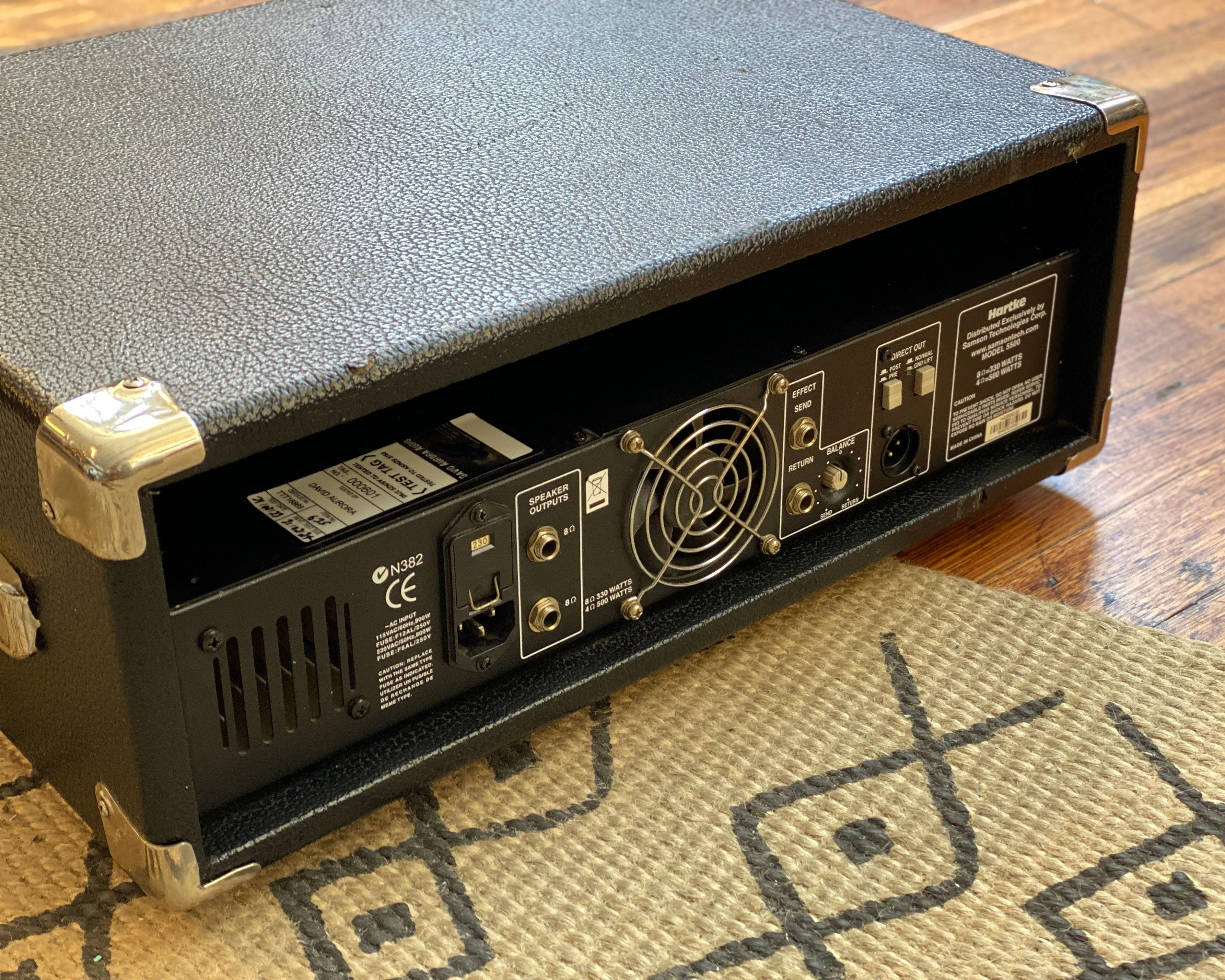 Hartke HA5500 500 Watt Hybrid Bass Amplifier