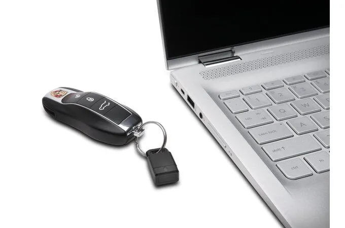 Kensington VeriMark™ Fingerprint Key - FIDO U2F for Universal 2nd Factor Authentication & Windows Hello™