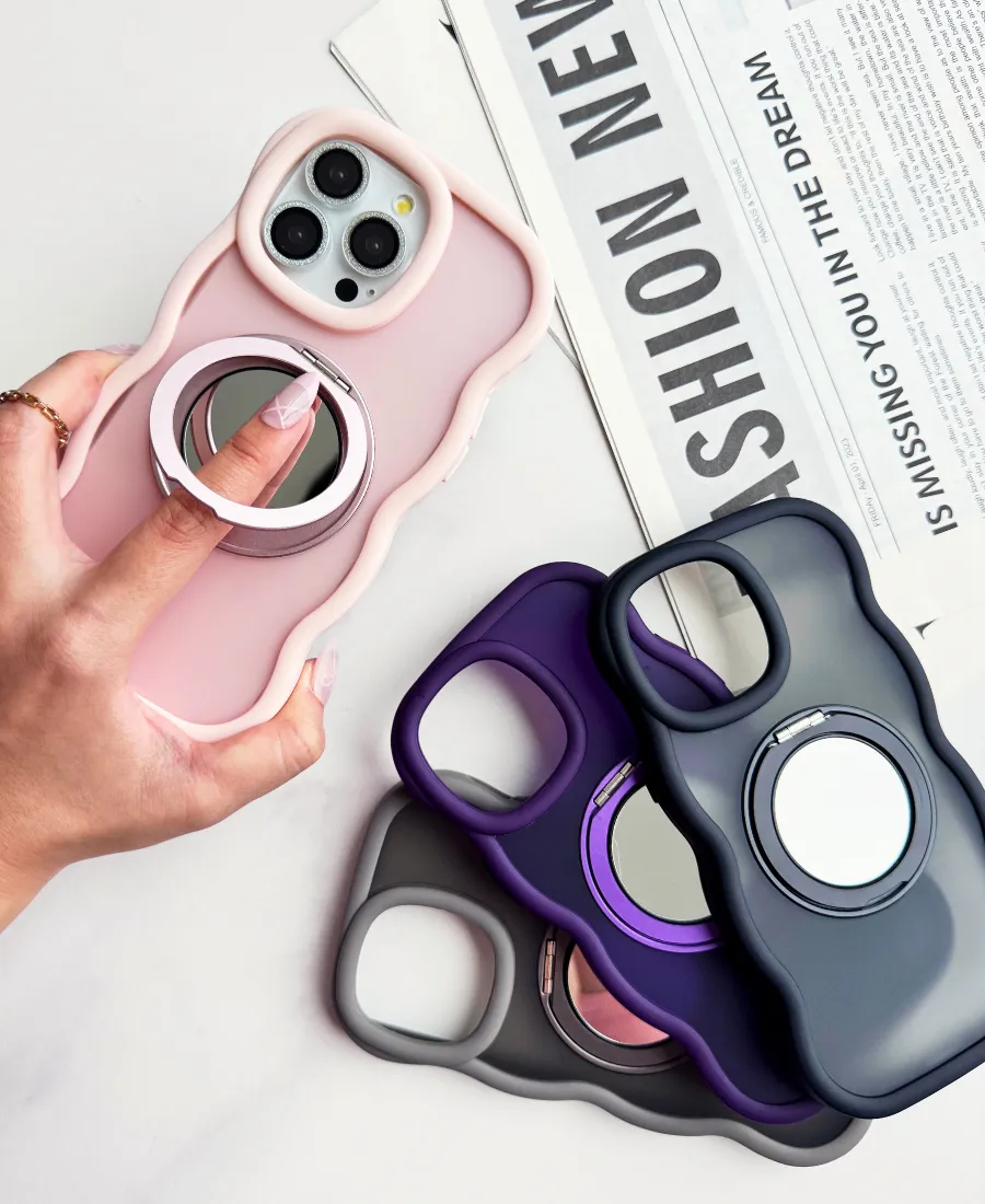 Pink Wavy Mirror MagSafe Phone Case